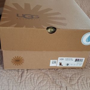 Brand new W Beckham Ugg boots ! Nw/OT